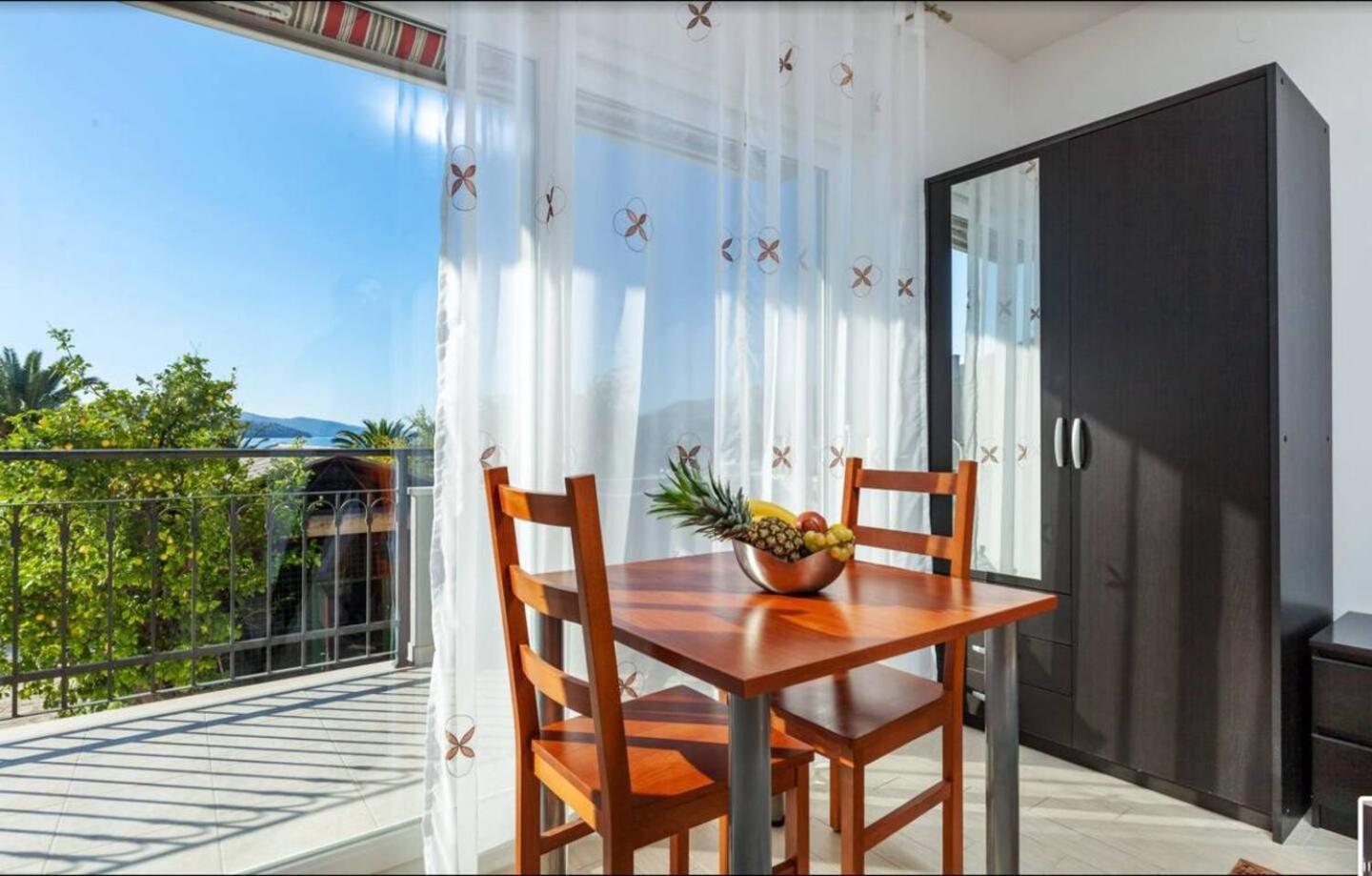 Affabilis Vip House Trogir Exterior foto